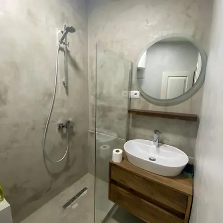 Studio Apartments Villa 24 Tirana Exterior photo